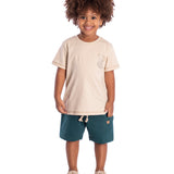 Conj. camiseta manga curta bege + bermuda saruel verde escuro
