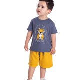 Conj. camiseta manga curta azul onça pintada + bermuda moletinho amarela
