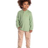 Conj. camiseta manga longa suedine verde + calça sarja cáqui
