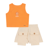 Conj. blusa sem manga laranja + shorts cargo bege