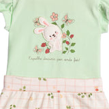 Conjunto bebê body cotton verde e shorts suedine estampado xadrez floral