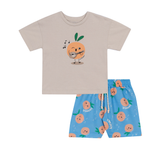 Conj. camiseta manga curta bege + bermuda estampada