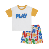 Conj. camiseta manga curta off white + bermuda colorida
