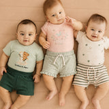 Conjunto bebê body suedine lhama e bermuda malha texturizada listras verde