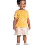 Conjunto infantil camiseta malha amarela e bermuda malha sarjada bege