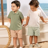 Conjunto infantil camiseta malha linho e bermuda sarja com elastano verde claro