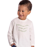Camiseta manga longa off white mochila nas costas